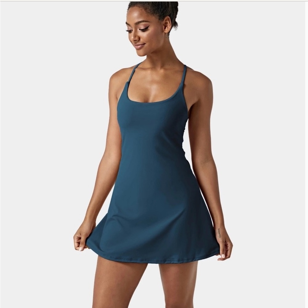 FourLaps Vitality Tennis Dress Built In Shorts Size M